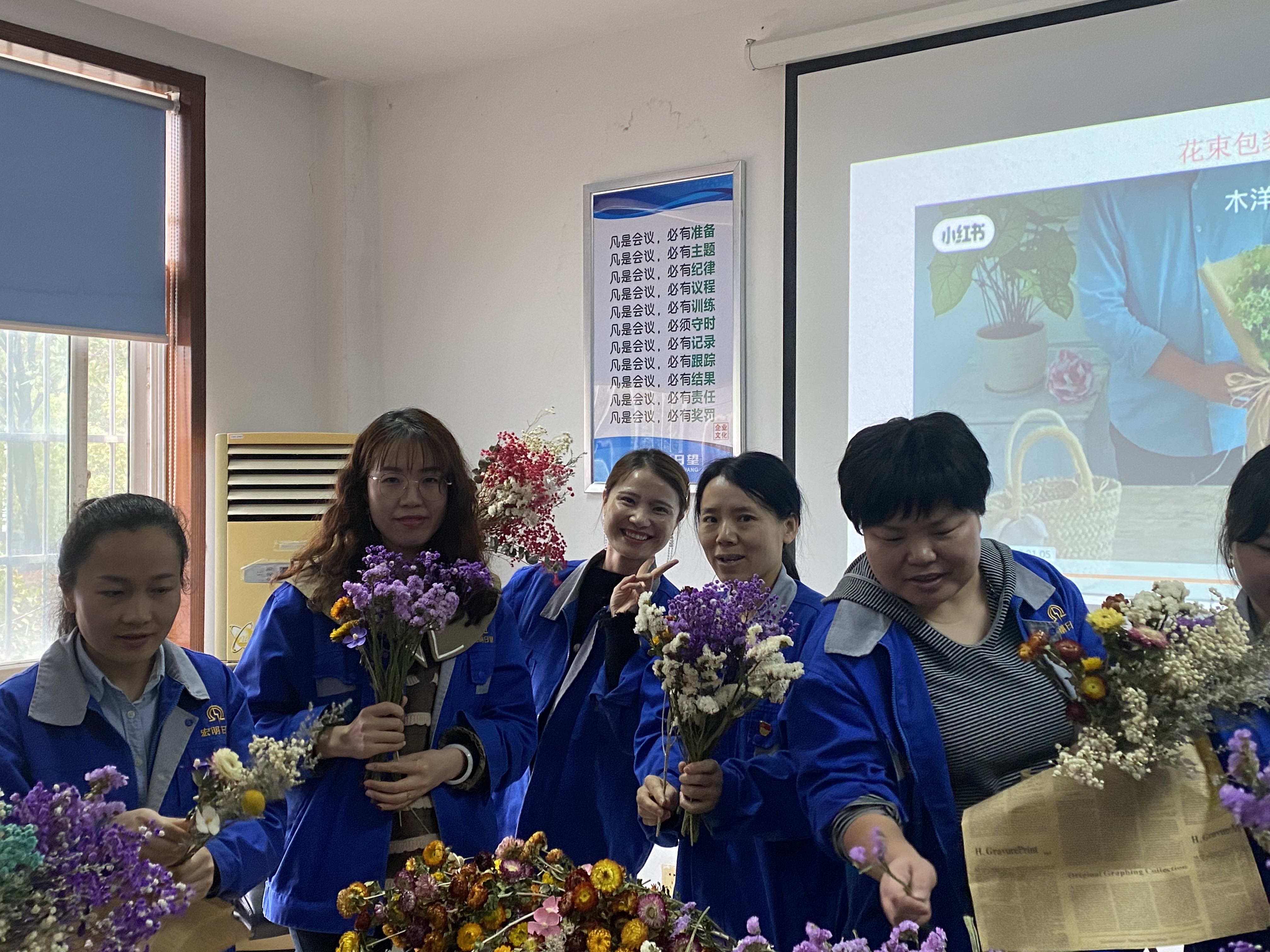 多宝在线-多宝在线（中国）
,宏明日望,株洲电子科技,湖南电容器,株洲电容器,电容器
